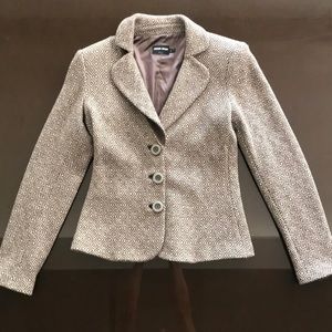 Giorgio Armani jacquard blazer. Fitted . Soft . 8